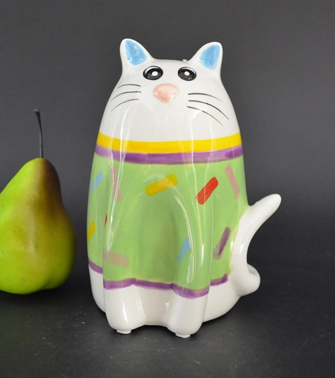 Pomme Pidou M - Spaarpot Cat Cleo, Whisker Whimsey, groene trui