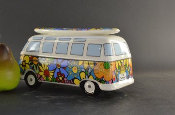 Spaarpot VW T1 Bus Flower – Gelicenseerde VW Spaarpot met Bloemenmotief en Surfboard