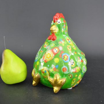 Pomme Pidou M - Spaarpot Chicken Claire, Mad about Green Matryoshkas