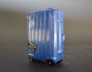 Spaarpot Blauwe Koffer, Adventure Awaits